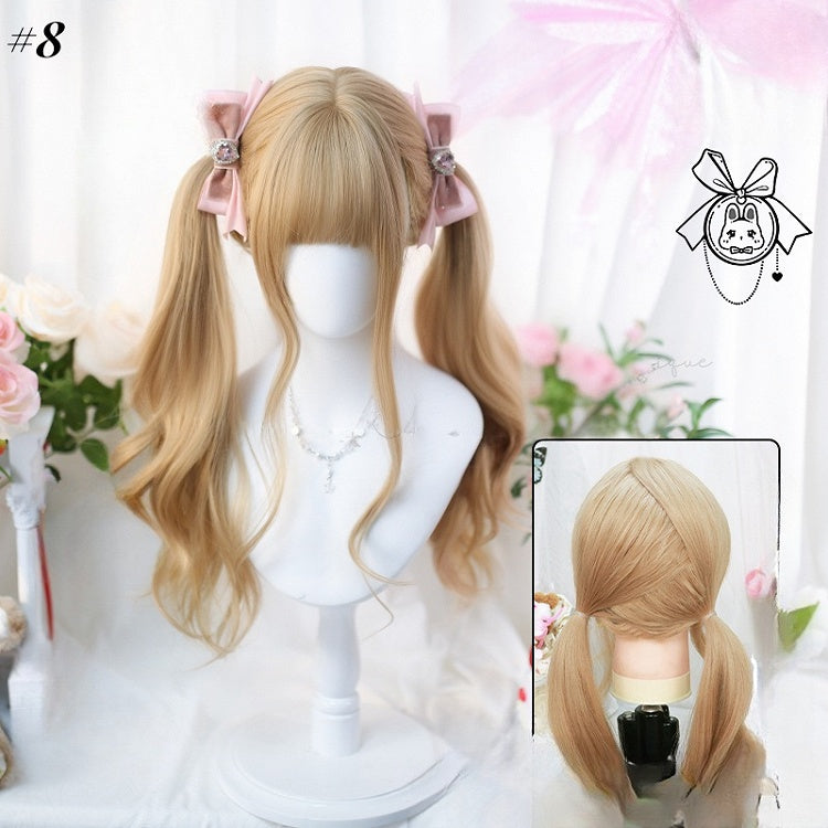 Unterbrustlange Perücke mit Pony