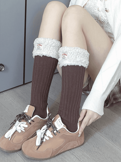 ホワイト/ブラック スイートプラッシュカーフソックス