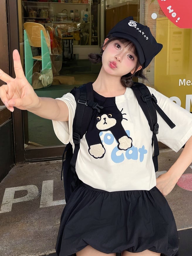 White Round Neck Cute Cat Print T-Shirt Loose