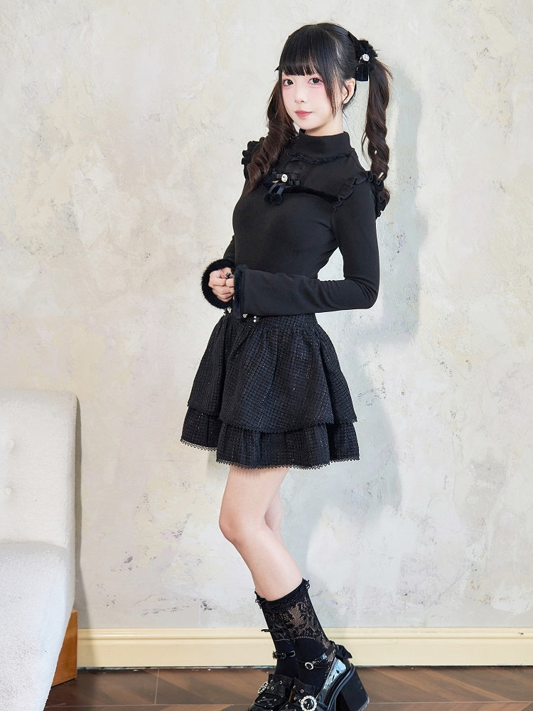 Jirai Kei – Schwarzes Oberteil mit Plüschbesatz, Cut-Out-Detail, Schleife und Strassverzierung
