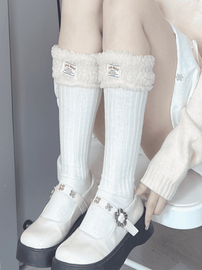 ホワイト/ブラック スイートプラッシュカーフソックス