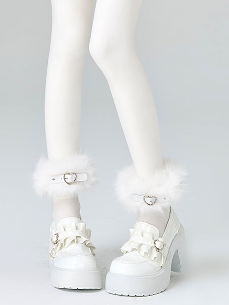 ホワイト ジライケイ ハートバックル シャギーカフス