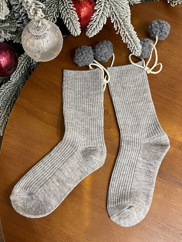 ポンポン付きホワイトスイートカーフソックス