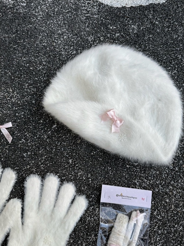 Snowy Plush Beret with Floral Bow Accents - IVONA boutique