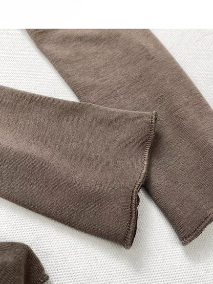 Glamouröses, schmal geschnittenes Mini-Stufenkleid im Vintage-Stil mit Rundhalsausschnitt und Spitzenbesatz in Braun