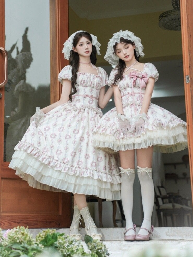 Elastisches langes klassisches Lolita-Kleid mit quadratischem Ausschnitt und Blumenmuster