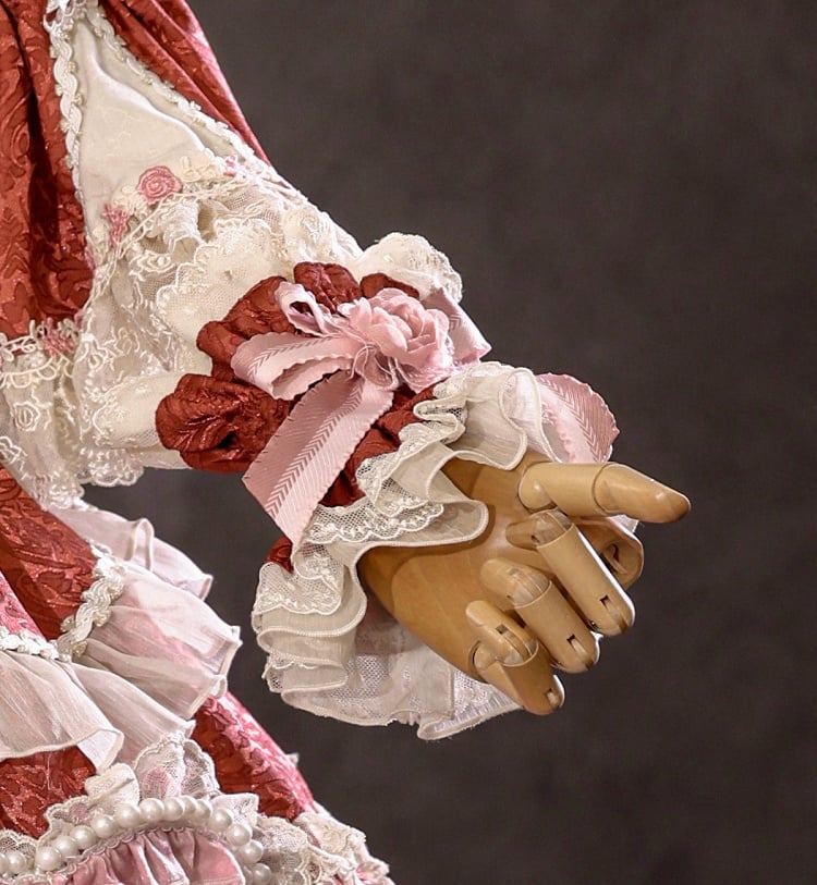 赤い花嫁ロゼット刺繍の花とビーズチェーンのディテールロリータOPフルセット