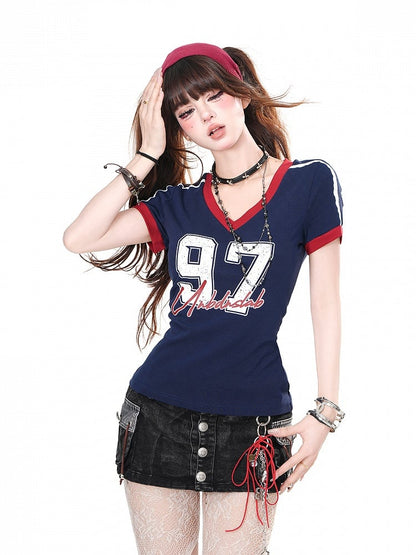Light Blue/Navy Blue V-Neck Number Contrast Trim Glamorous T-shirt
