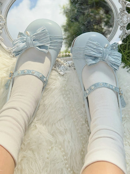 Blaue, mit Perlen verzierte Schuhe mit runder Spitze und Schleife und Herz-Licht-Lolita