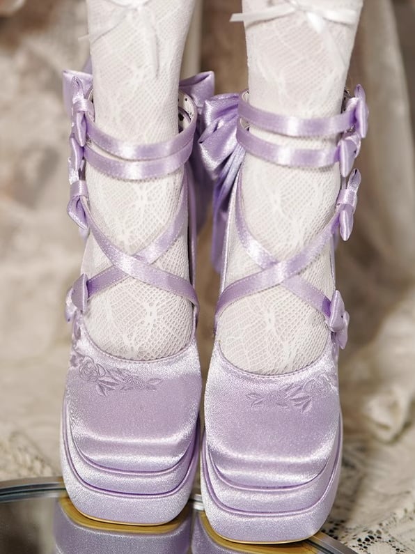 パープルのカメリアフラワーハイブロックヒールエレガントなプラットフォームハイヒール