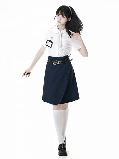 ホワイトピーターパンカラー半袖シャツネクタイとホルダーカード付き