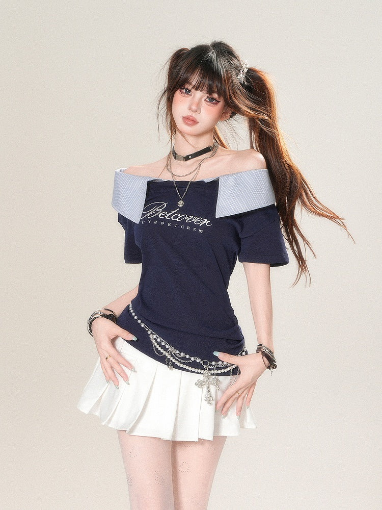 Kragenausschnitt Marineblauer Foldover Blauer Streifendruck - T-Shirt mit asymmetrischem glamourösem Buchstaben