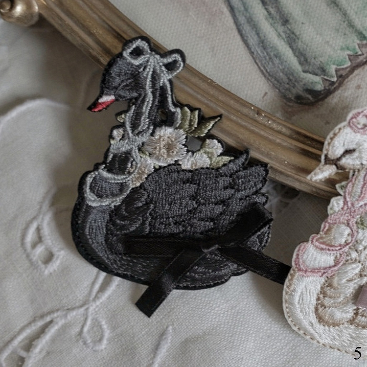 Swan Brooch Feather Decoration 6 – Options Color with Embroidery