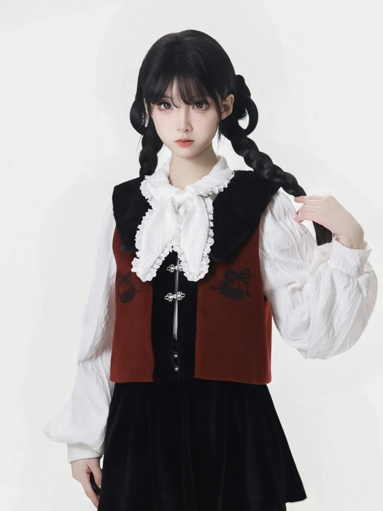 黒と赤のプラッシュカラーの蝶結びベスト