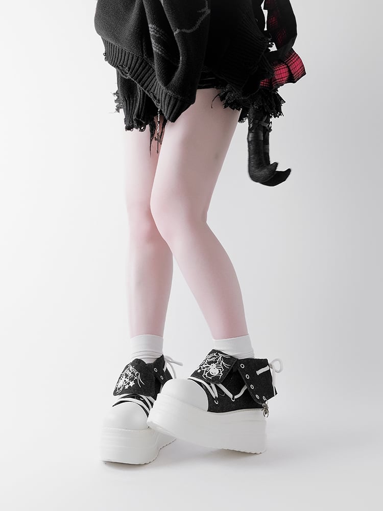 Schwarz-weiße Punk Spider Plateau-Sneaker