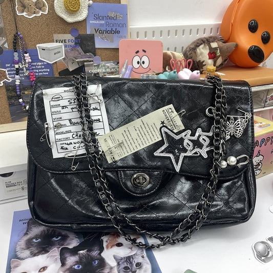 Black Vintage Motorcycle Shoulder Bag - Star-Studded with Oil Waxed Leather & Chain