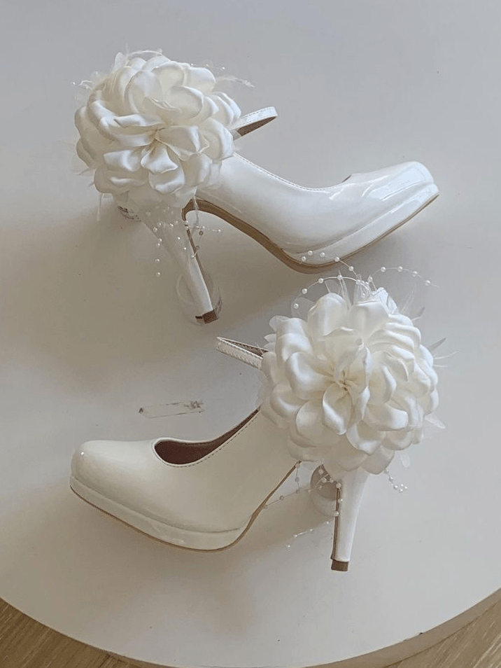 Detail Floral Classic Off-white with High-heel Lolita Shoes