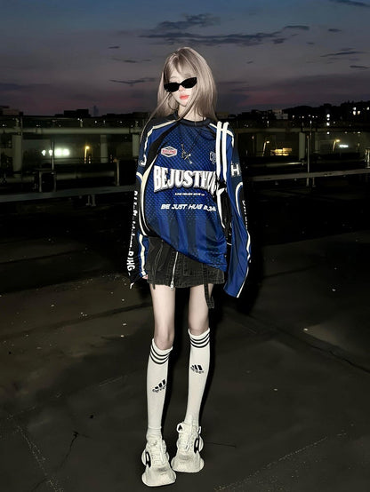 Crewneck Top with Casual Blue Letter-print