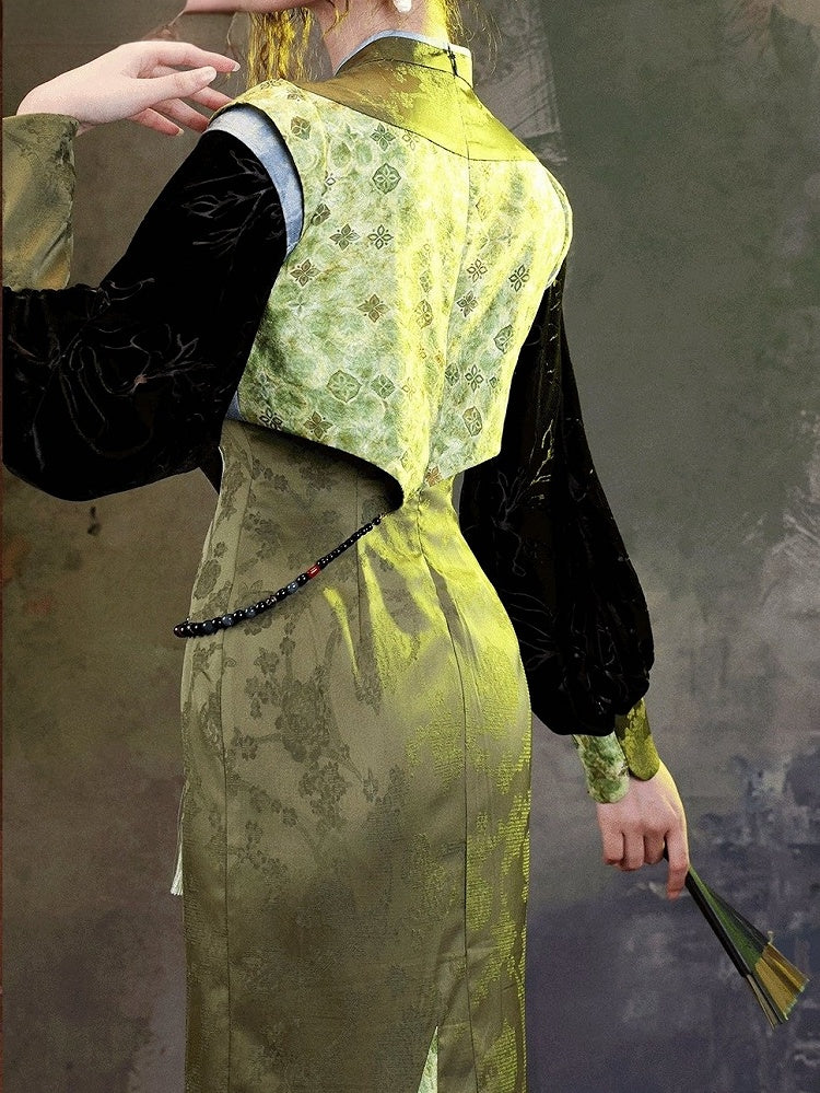 Grass Green Jacquard Chinoiserie Floral Fishtail Qipao Dress with Long Sleeves - sijinstudio