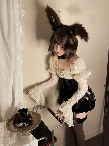 Lace with Beige Lolita Blouse Off-the-shoulder Cuffs