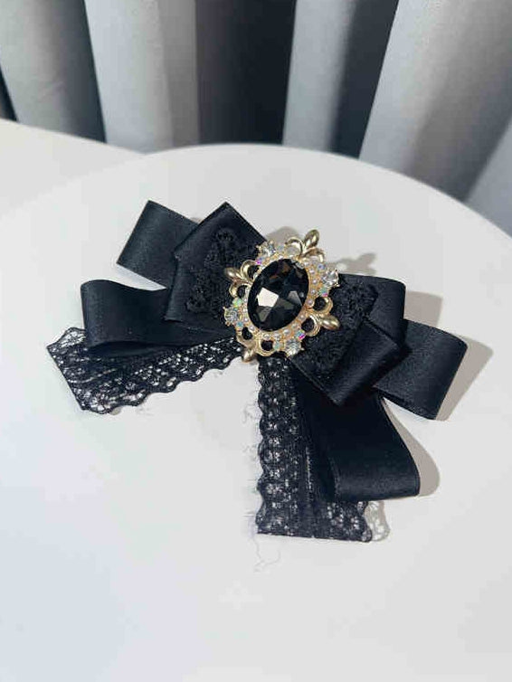 プレッピーなラインストーンの蝶ネクタイ