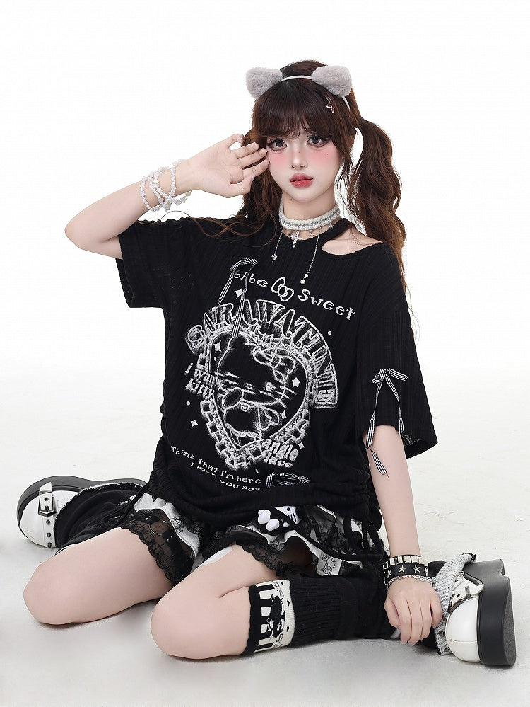 カットアウト Y2K ブラック/ホワイト ラウンドウエスト ネックディテール Tシャツ キティプリント ドローストリング