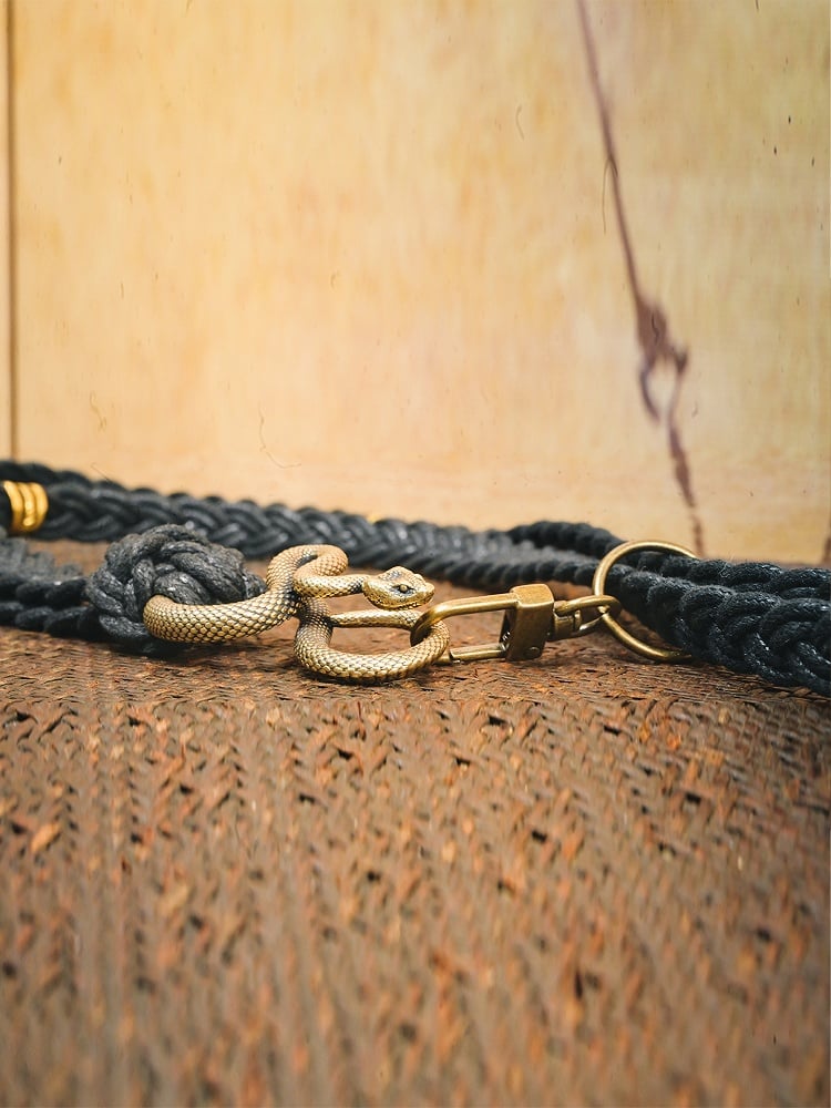 Gothic Tassels Clasp 3D Cheongsam with Metal Black Snake Belt