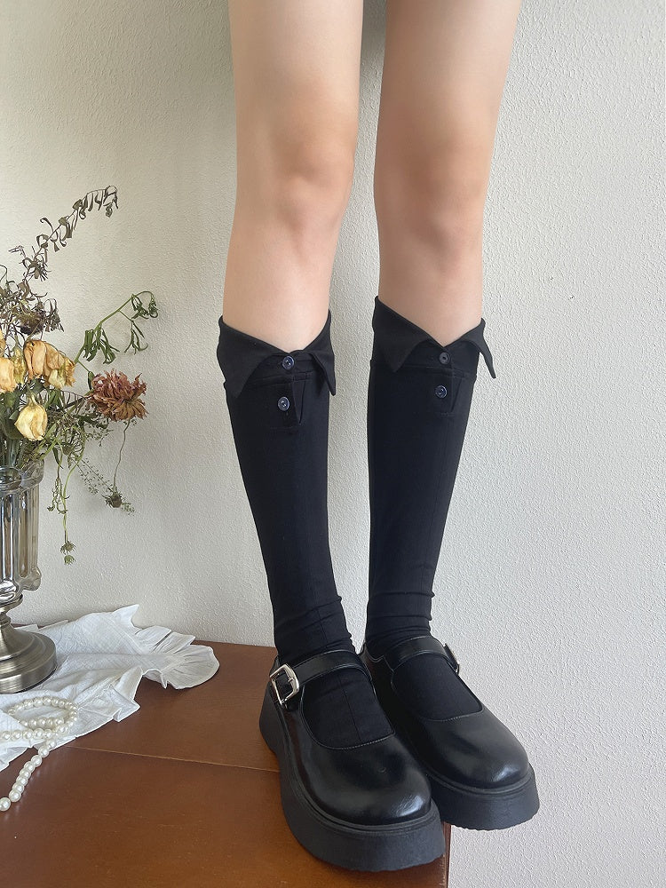 Turn-Down White/Black/Gray Design Calf Button Socks Collar