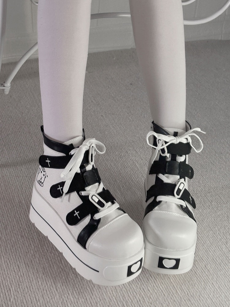 Yami Kawaii Black & White Round Toe Platform Sneakers