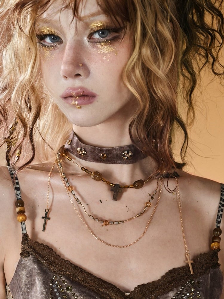 Braune Halskette mit Kreuzanhänger, Punk-Perlen-Halsband mit Ödland