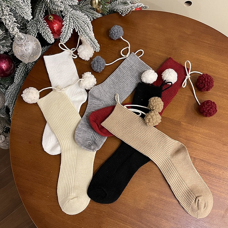 ポンポン付きホワイトスイートカーフソックス