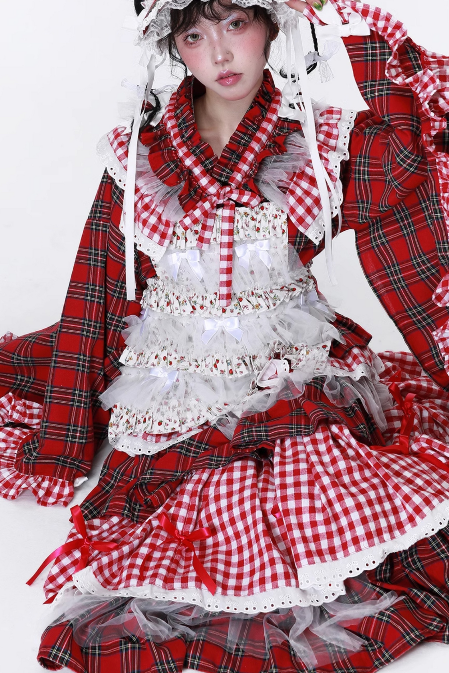 Schicker Kimono Rot Karierter Rock Retro