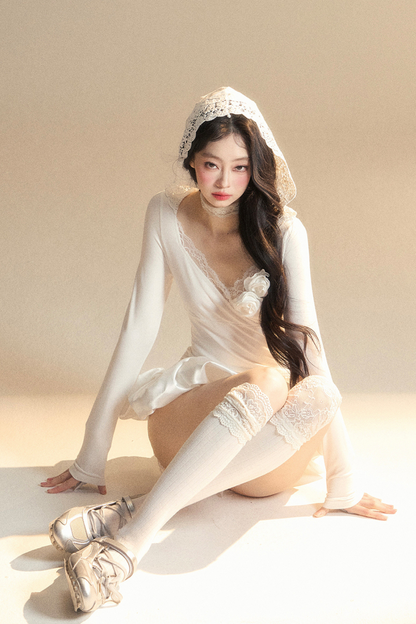 Ballon-Kurzes Spitzenkleid mit Kapuze und Ballettkern