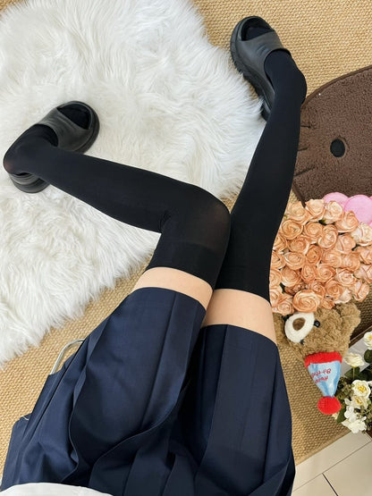 Knee 70CM Stockings Paw Pattern Anti-slip Kitty Over Black/White