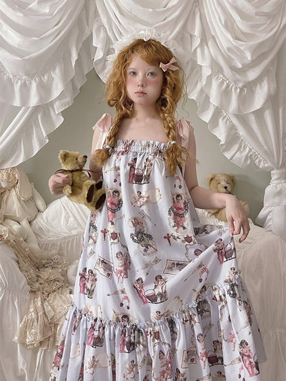 エンジェルプリントのフリル裾パジャマドレス