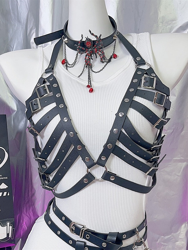 Y2K Schwarzer PU-Gürtel Details Nieten Brust