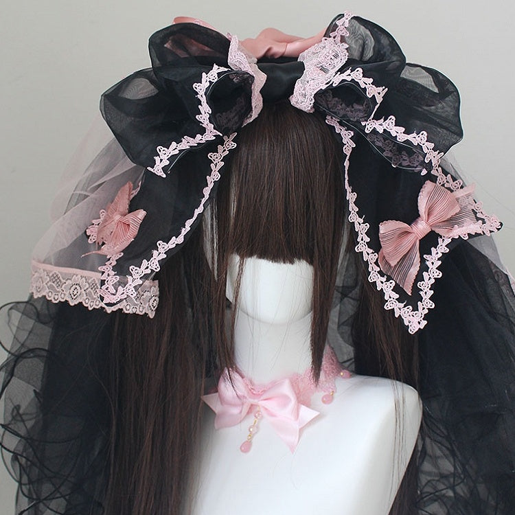黒とピンクの蝶結びレーストリムKC、ベール付き