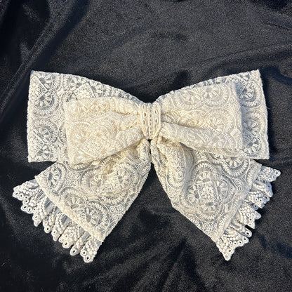 Haar Chou Elegante Juni-Serie + Bandreservierungen: Eva für 1 Schürze Chou Frist