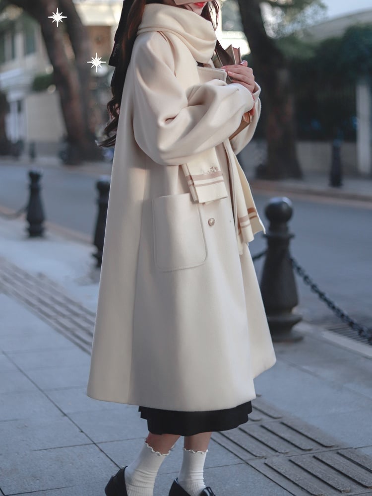 Zweireihiger Reverskragen mit langem Wollmantel in Weiß