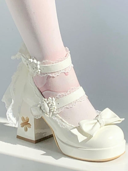 PU - Talons hauts Sakura à découpes, Mary Janes blanches