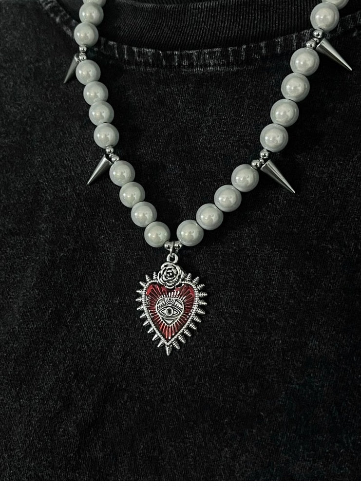 Red Heart-shaped Pendant Studded Beaded Necklace