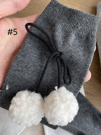 Cute Overknee Stockings With Pompons