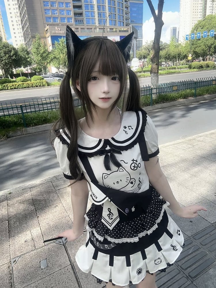 and / T-shirt Kitten Collar White Dress Peter Key' - Black Pan Overall Pleats Adorable 'Piano Box with Print Soft