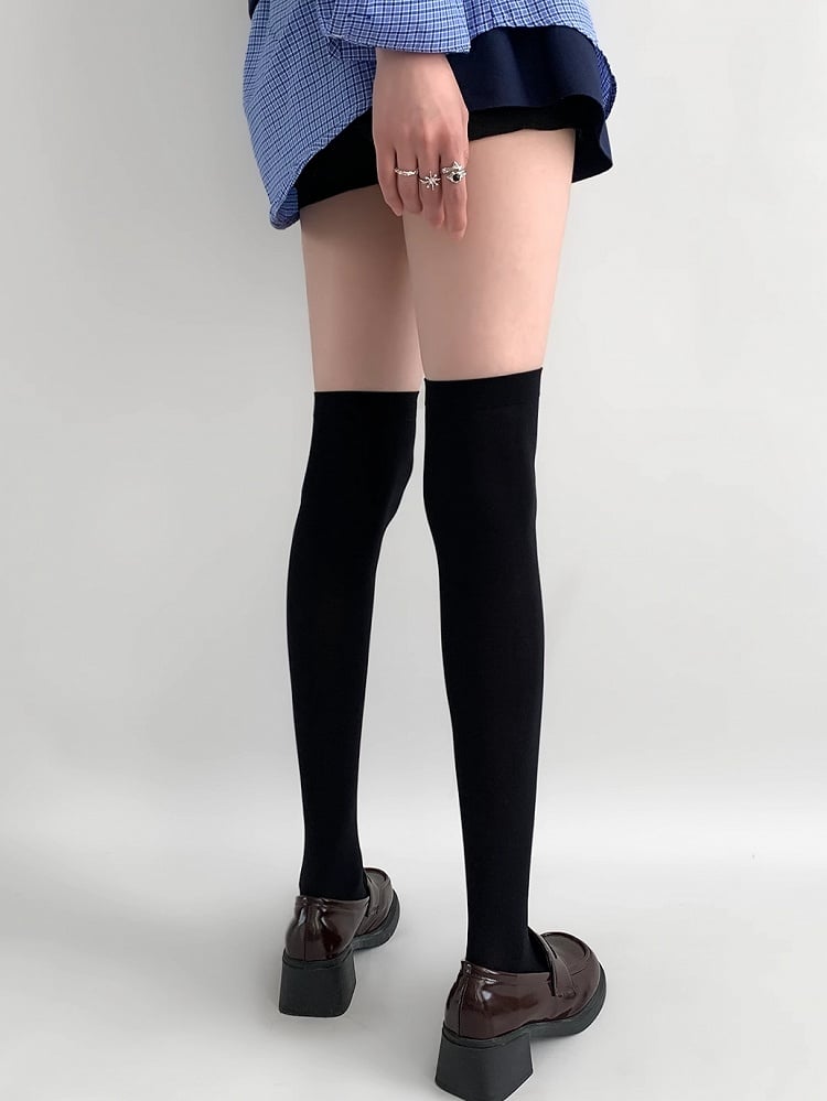 Overknee-Socken in Schwarz/Weiß/Beige/Grau mit geripptem Saum