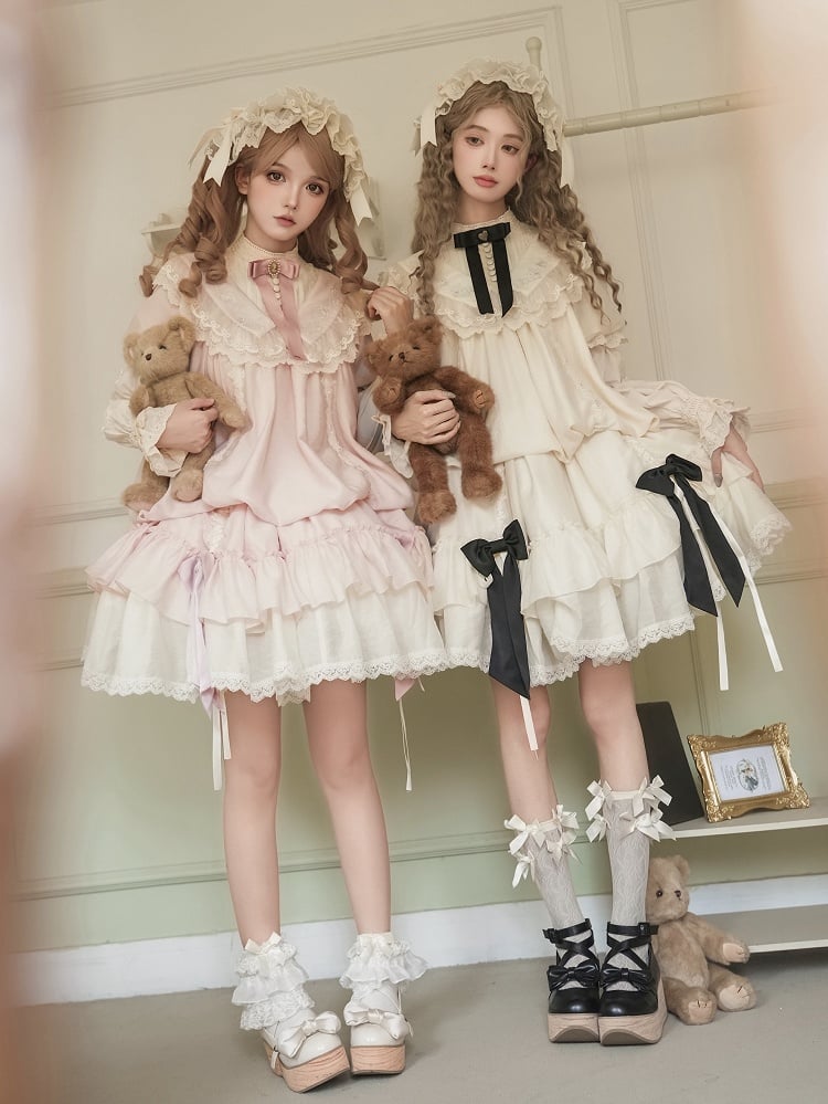 Broschen + Schleife / Schwarzer Taillengürtel in Rosa