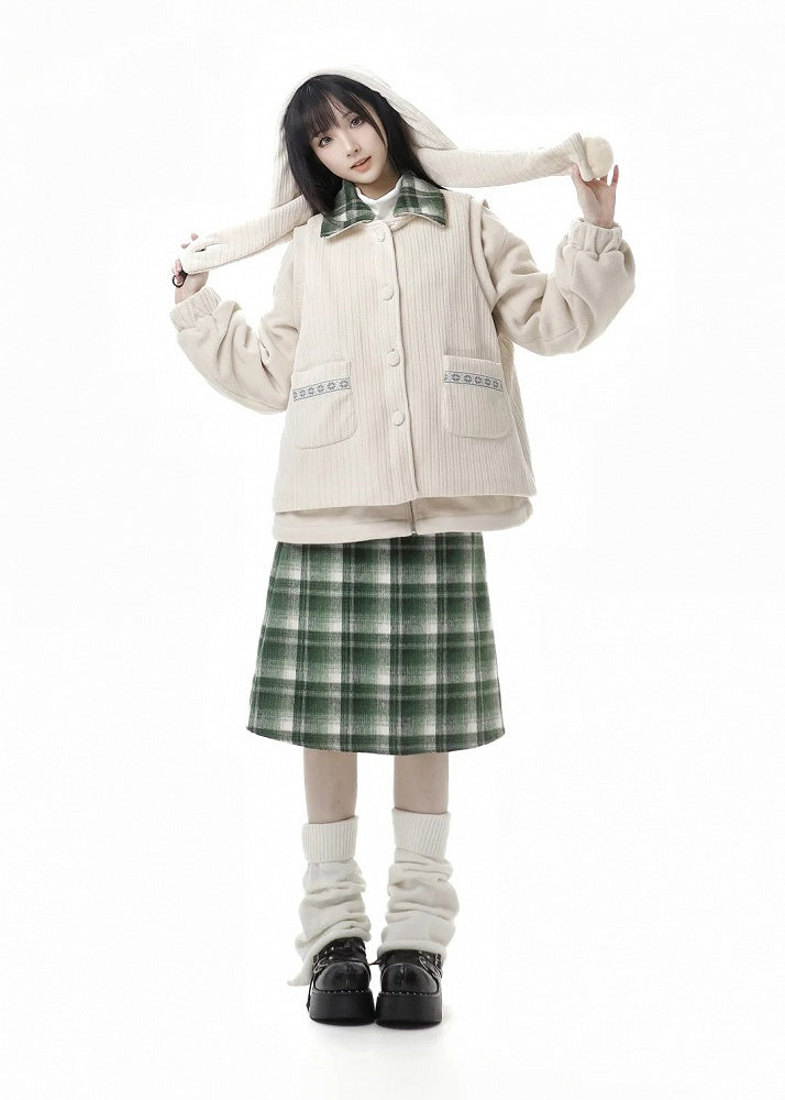 グリーンのチェック柄スカート