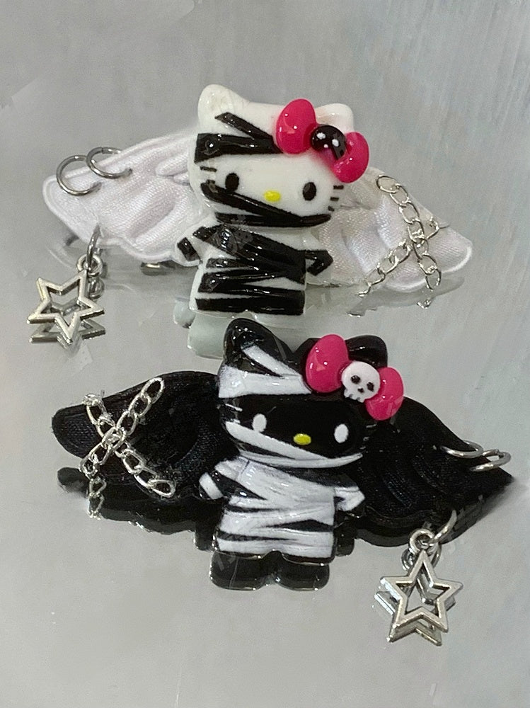 Black/White Guro Kawaii Mummy Kitty Hairclips
