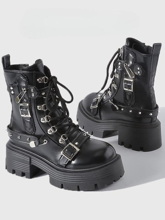 Chunky Gothic Black Details Pin - Martins