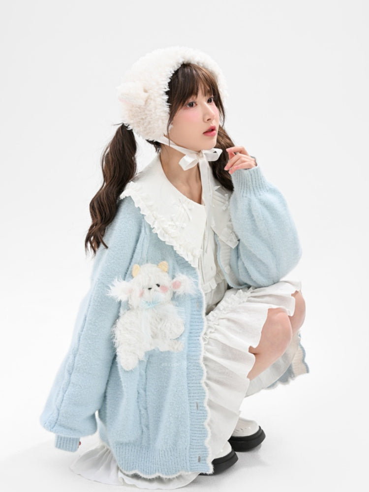 ゆめかわいいブルーのハート型ボタンカーディガン（ラムのぬいぐるみ付き）