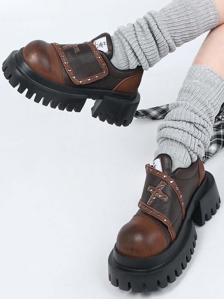 Brown with Shoes - Cross Fashion Chunky Platform Millard Applique